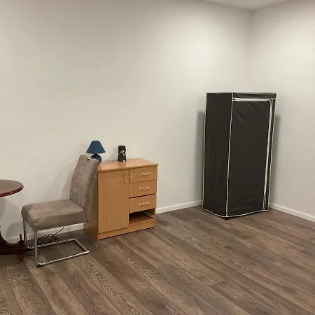 Roland Zuglo 2 Apartment *